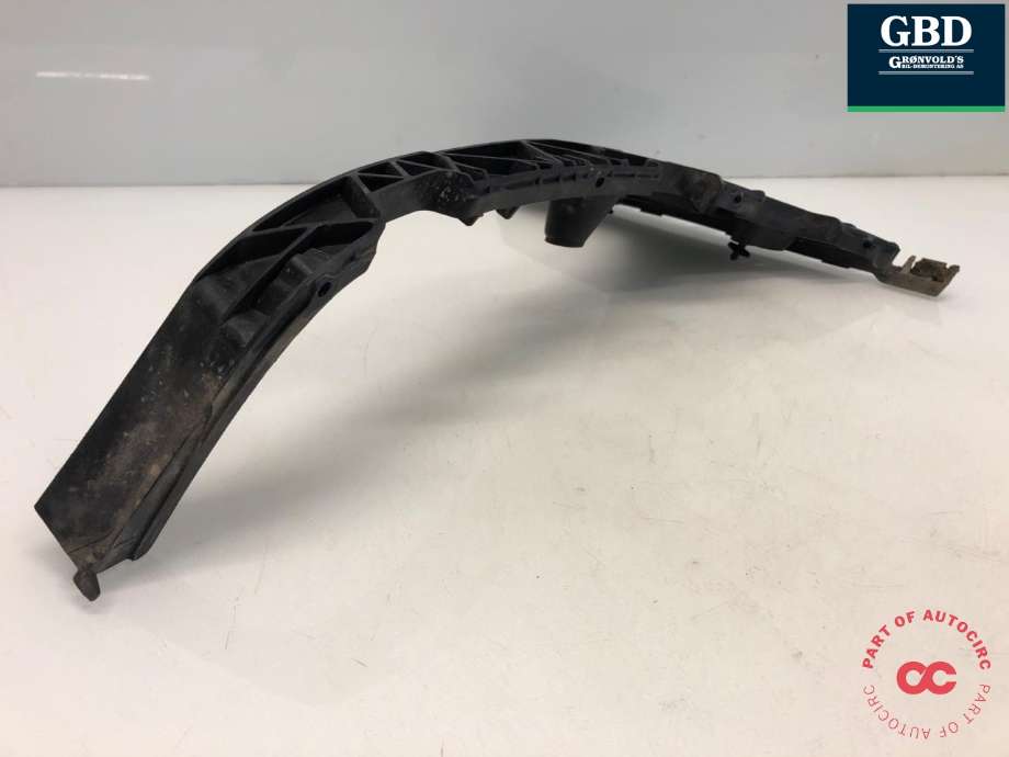 Støtfanger bak feste til Audi Q5 2012-2017 (Type I, Fase 2)  (8R0 807 454 C|)