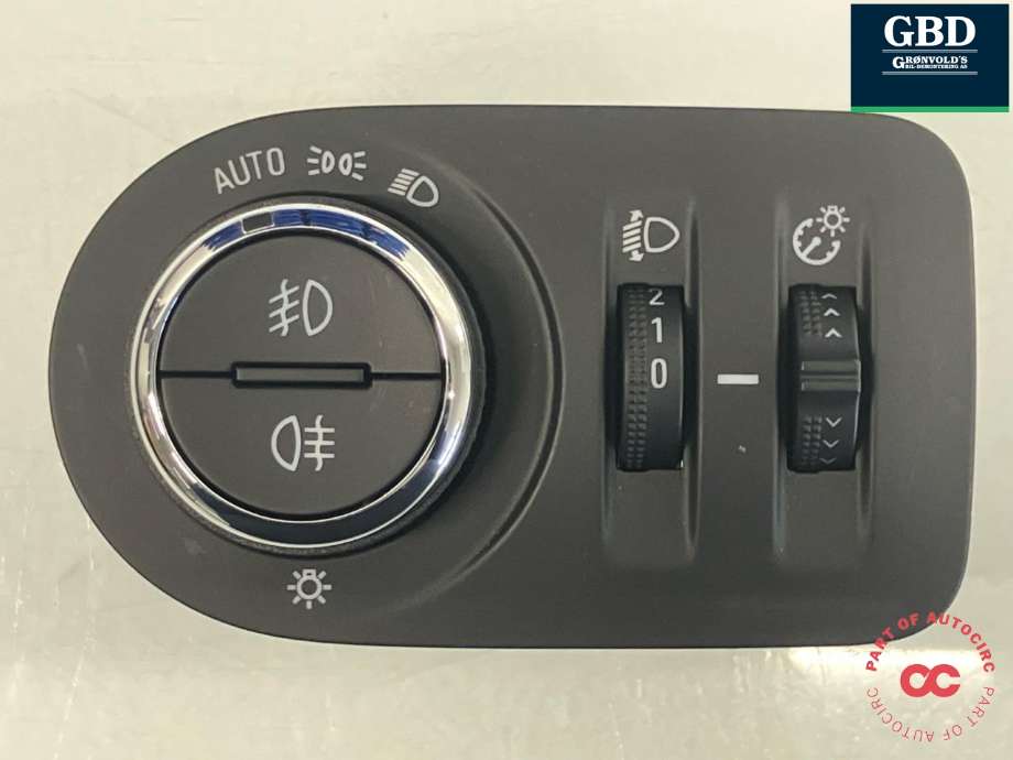 Bryter lys til Opel Combo E 2019-->> (39085924||17018961)