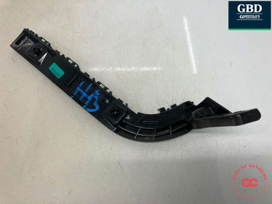 Støtfanger bak feste til Suzuki SX4 S-CROSS, 2013-->> (Type II)  (71831-61M00)
