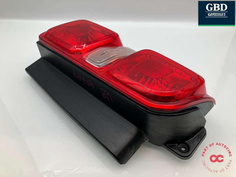 Baklykt venstre til Peugeot Expert 2016-->> (Type III) (98 082 431 80|)