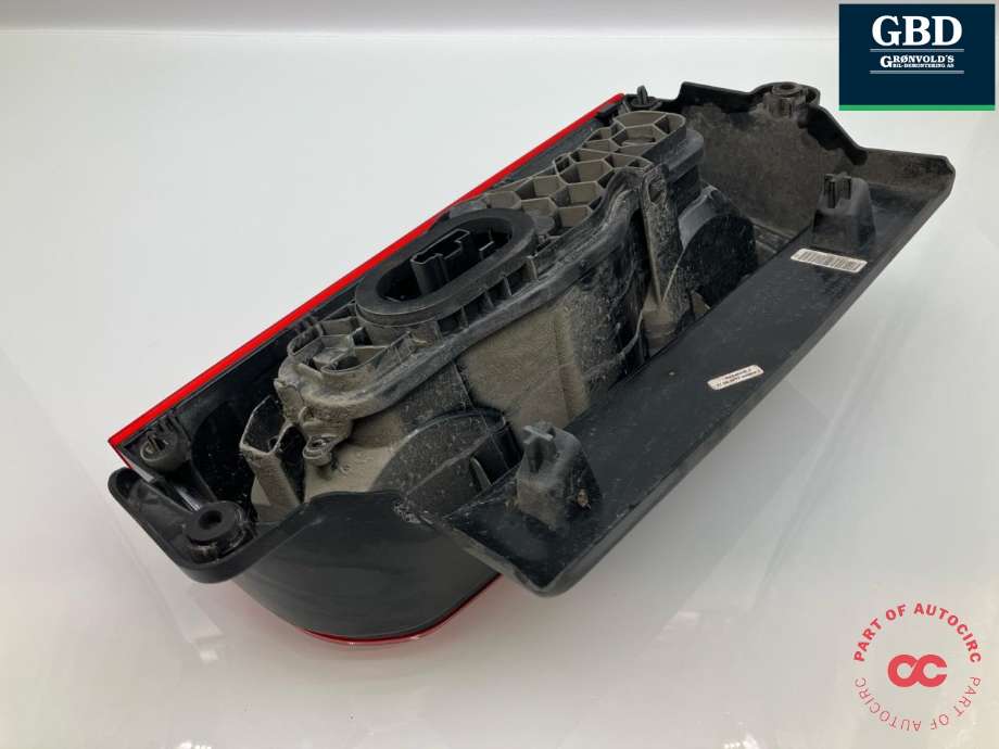 Baklykt venstre til Peugeot Expert 2016-->> (Type III) (98 082 431 80|)