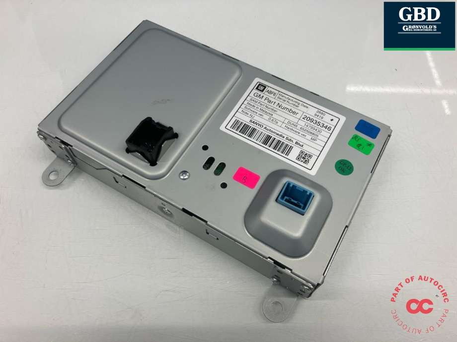Bilstereo navigasjon skjerm til Opel Insignia A 2009-2014  (SANYO|30935346|14799430|)