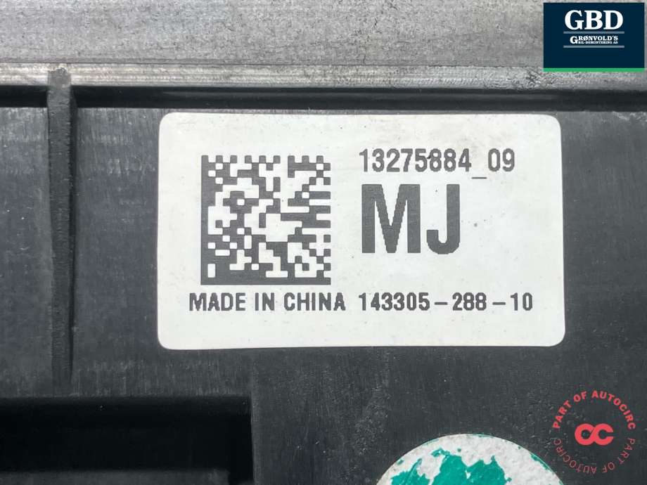 Sikringsboks motorrom til Opel Insignia A 2009-2014 (13275884|13222782|13255300| 13275884)