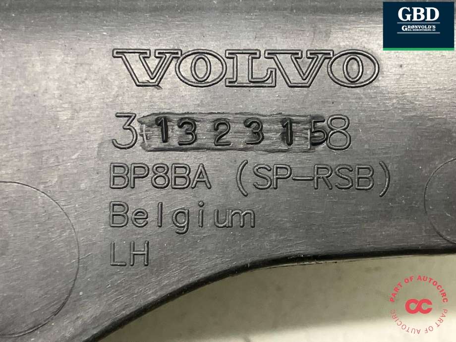 Støtfanger bak feste til Volvo C30 2010-2012 (Fase 2)  (31265649|31265678|31323158)