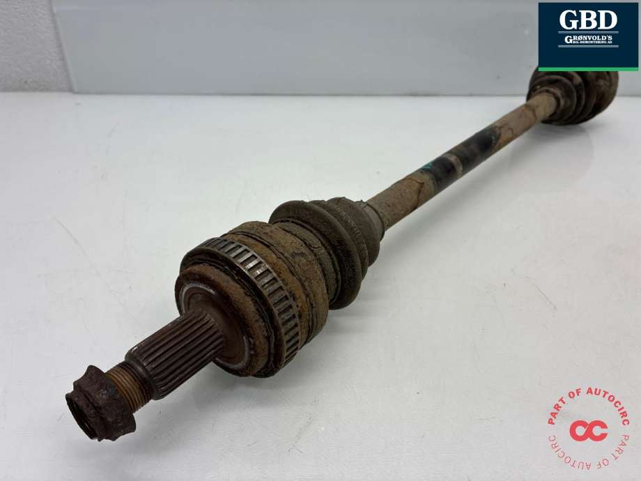 Drivaksel høyre bak, diesel/automat til BMW 3-Serie 2005-2011 (E90/E91/E92/E93) (E90/E91/E92/E93) (33 21 7 523 960|)