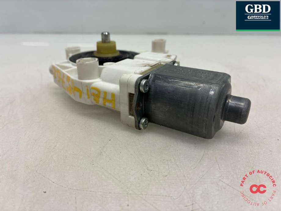 Ruteheis, kun motor, høyre bak til Mercedes C-Klasse 2007-2011 (Fase 1) (W204) (W204) (A 204 820 06 42|A 204 820 05 42|)