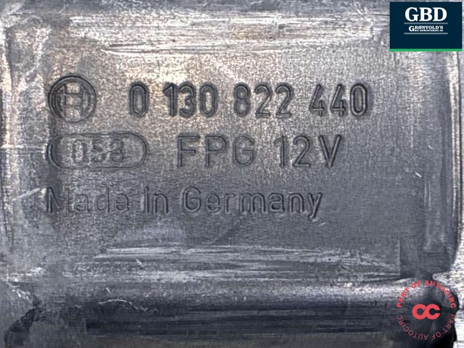 Ruteheis, kun motor, høyre foran til Mercedes C-Klasse 2007-2011 (Fase 1) (W204) (W204) (A 212 906 67 02|A 204 820 02 42|0 130 822 440)