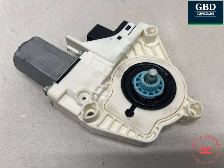 Ruteheis, kun motor, venstre bak til Tesla Model Y 2021-2024 (Type I)  (1634425-00-A|1526797-00-B | 1526797-00-E |1526797-00-D |1526797-00-E|1634425-00-B | 1814425-00-A |2005487-00-A| G03483-100)