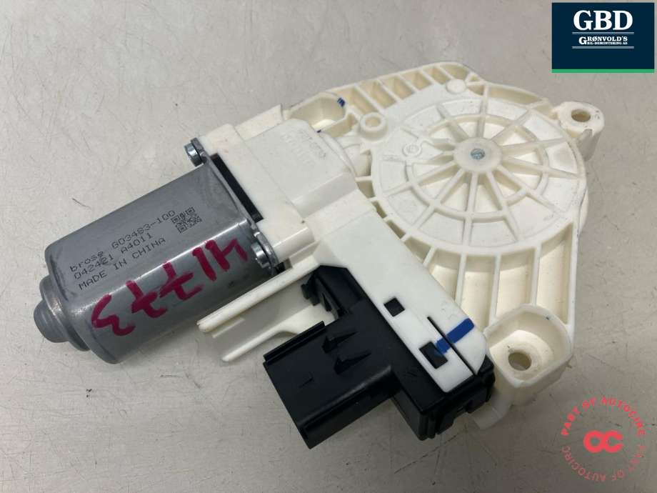 Ruteheis, kun motor, venstre bak til Tesla Model Y 2021-2024 (Type I)  (1634425-00-A|1526797-00-B | 1526797-00-E |1526797-00-D |1526797-00-E|1634425-00-B | 1814425-00-A |2005487-00-A| G03483-100)