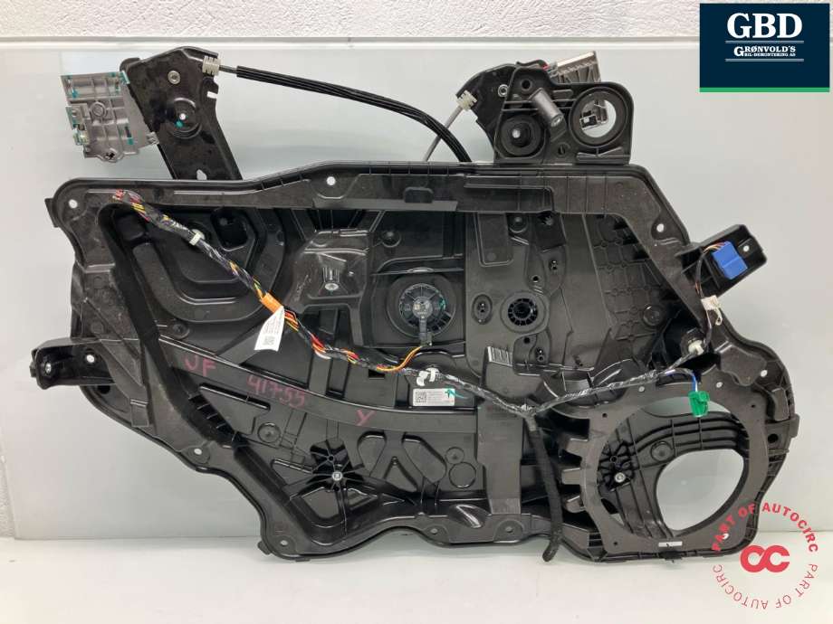 Ruteheis venstre foran til Tesla Model Y, 2021-2024 (Type I)  (1526800-00-C)