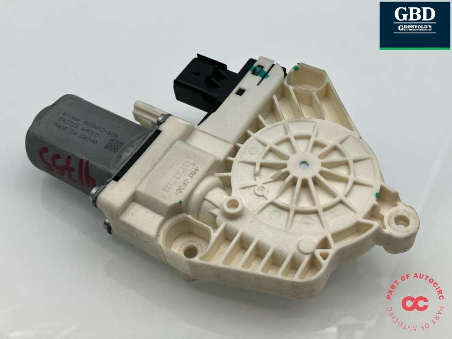 Ruteheis, kun motor, venstre foran til Tesla Model Y 2021-2024 (Type I) (1634424-00-A|1526796-00-B | 1526796-00-E|1634424-00-B | 1814424-00-A |2005486-00-A)