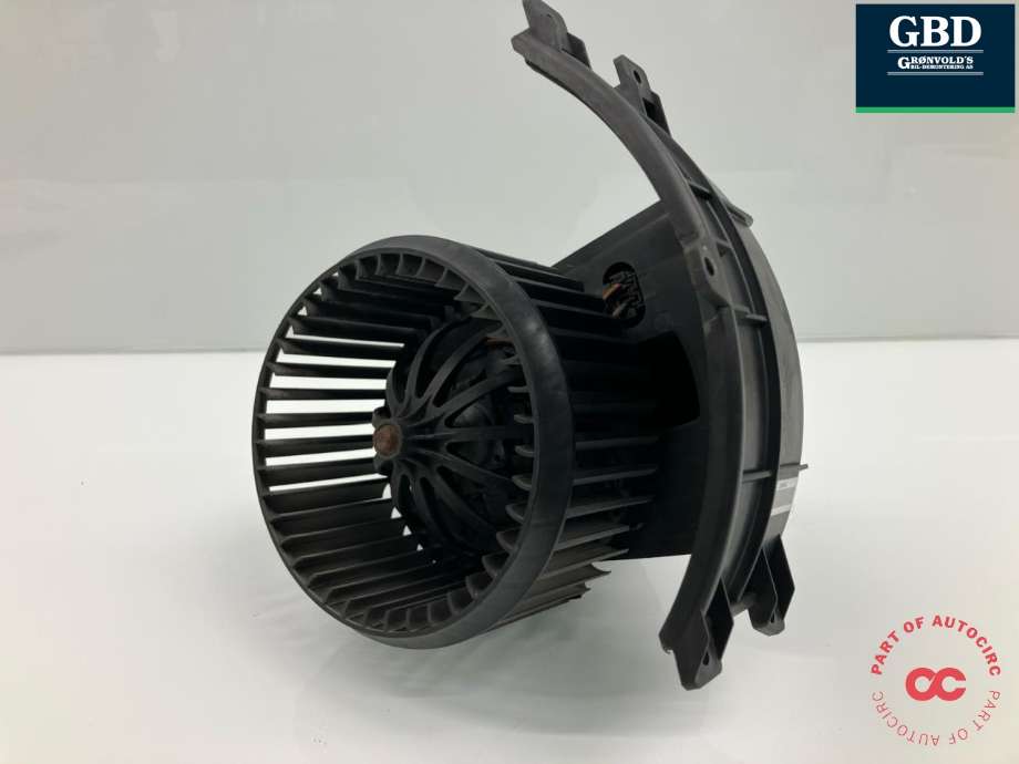 Varmeapparat motor til VW Transporter / Caravelle 2003-2009 (Fase 1) (T5) (T5) (7E1 819 021 C|7H1 819 021 B|)