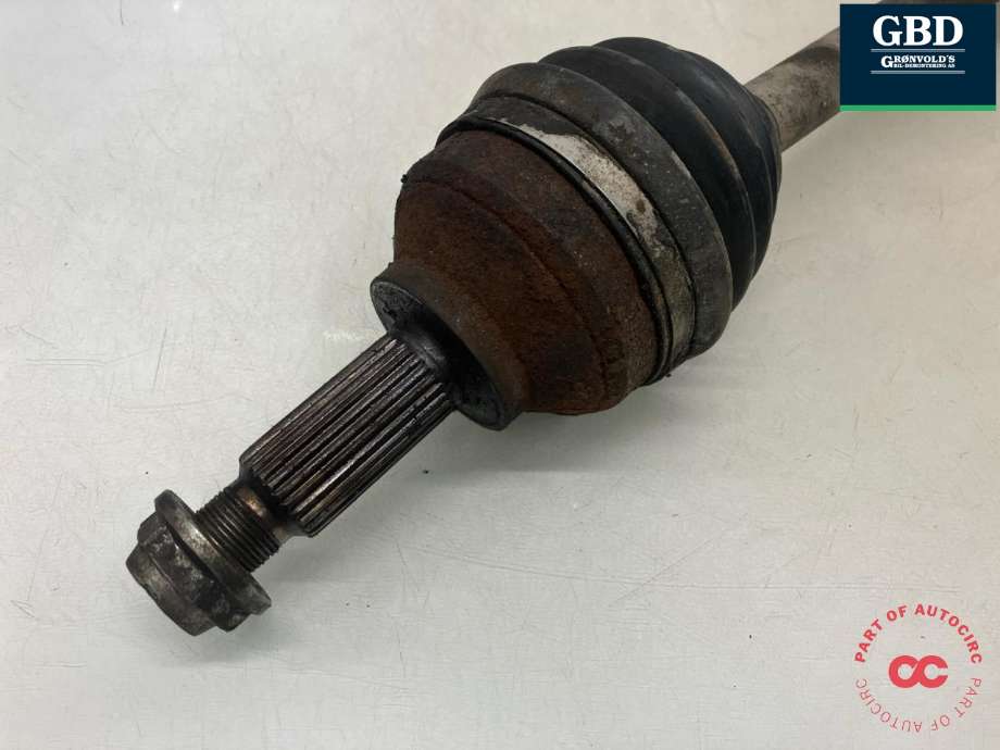 Drivaksel høyre foran, diesel/manuell til Opel Vivaro A 2001-2006  (93866080|91166707 | 91168794|95520599)