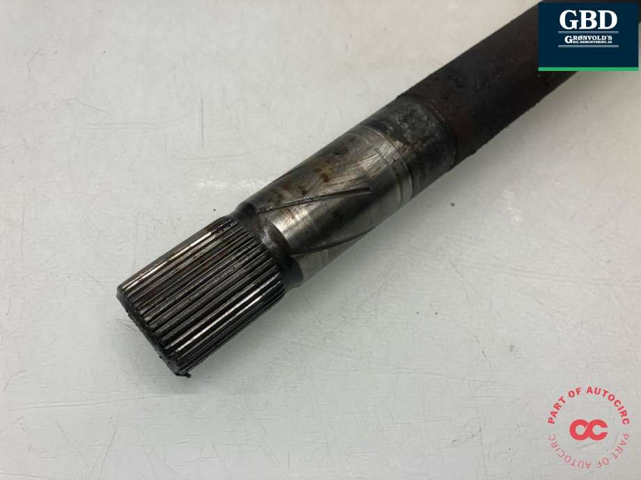 Drivaksel høyre foran, diesel/manuell til Opel Vivaro A 2001-2006  (93866080|91166707 | 91168794|95520599)