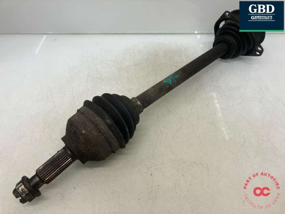 Drivaksel venstre foran, diesel/manuell til Opel Vivaro A, 2001-2006 (93866081)