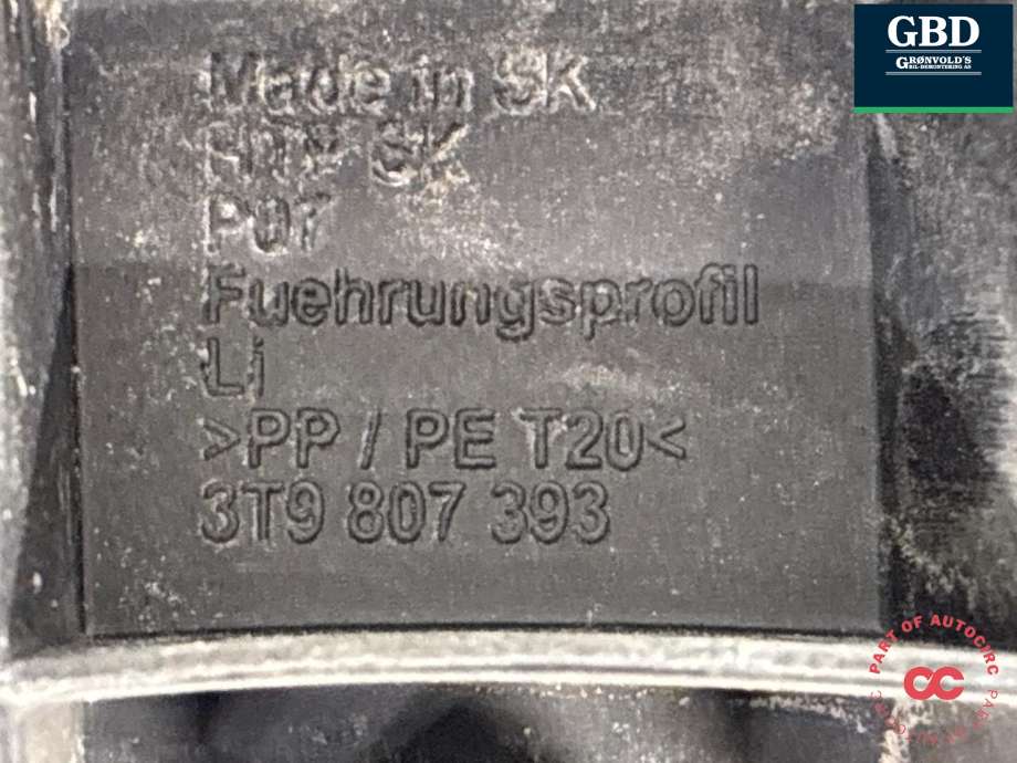 Støtfanger bak feste til Škoda Superb 2008-2015 (Type II) (3T9 807 393|)