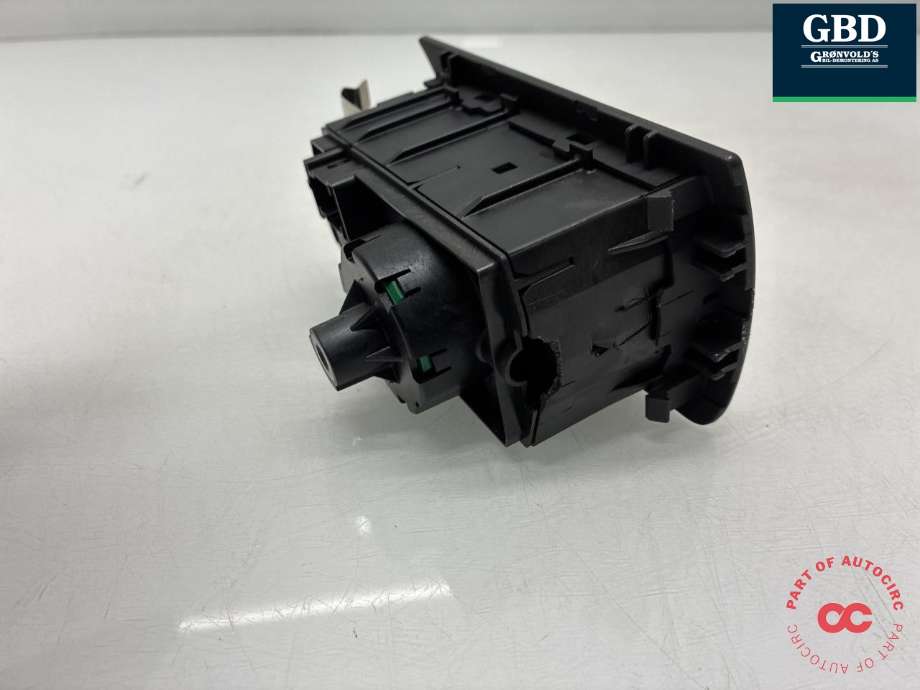 Bryter lys til Mercedes GL 2006-2012 (X164) (X164) (A 164 545 35 04 9116|A 164 545 35 04|)