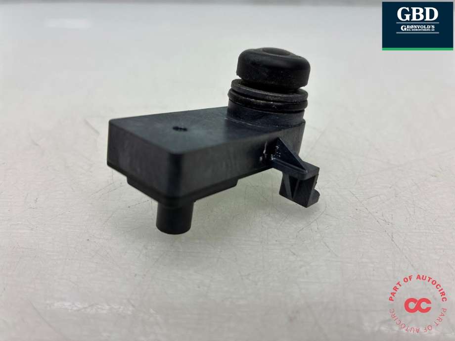 Parkeringskamera bak til Tesla Model 3 2018-2023 (Fase 1) (1095949-00-E|1095949-00-D|)