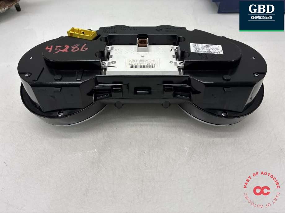 Instrumentpanel til Peugeot 5008 2010-2017 (Type I)  (98 051 706 80|9810477380|)