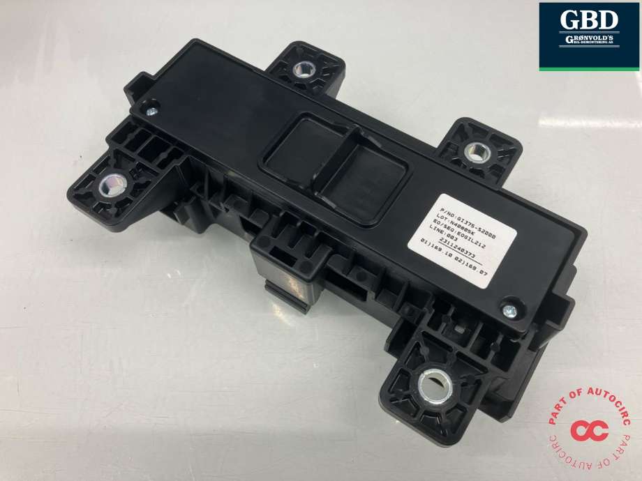 Sikringsboks til Hyundai Ioniq 5 2021-->>  (375S2GI000|GI375-S2000|)