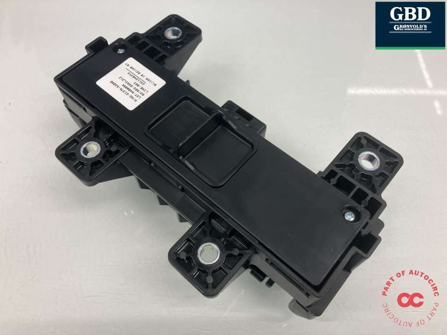 Sikringsboks til Hyundai Ioniq 5 2021-->>  (375S2GI000|GI375-S2000|)