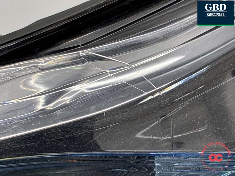 Frontlykt venstre halogen til Ford Transit Custom 2013-2023 (Type I)  (1866470|BK21-13D153-BJ|BK21-13D153-B)
