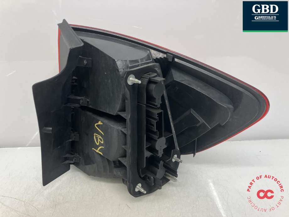 Baklykt venstre ytre til BMW X1 2009-2015 (E84) (E84) (63 21 2 990 109|3 16 04 10 158|03425500)
