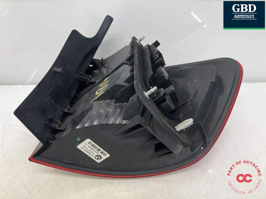 Baklykt venstre ytre til BMW X1 2009-2015 (E84) (E84) (63 21 2 990 109|3 16 04 10 158|03425500)