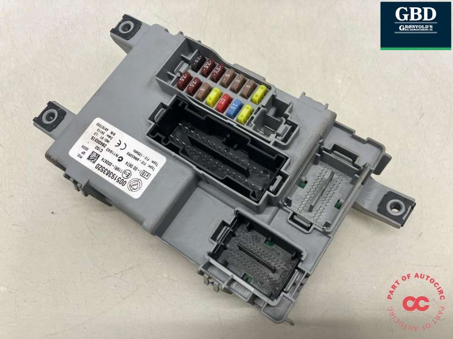 Styreenhet comfort (BCM) til Opel Combo D, 2012-2018  (95599717)