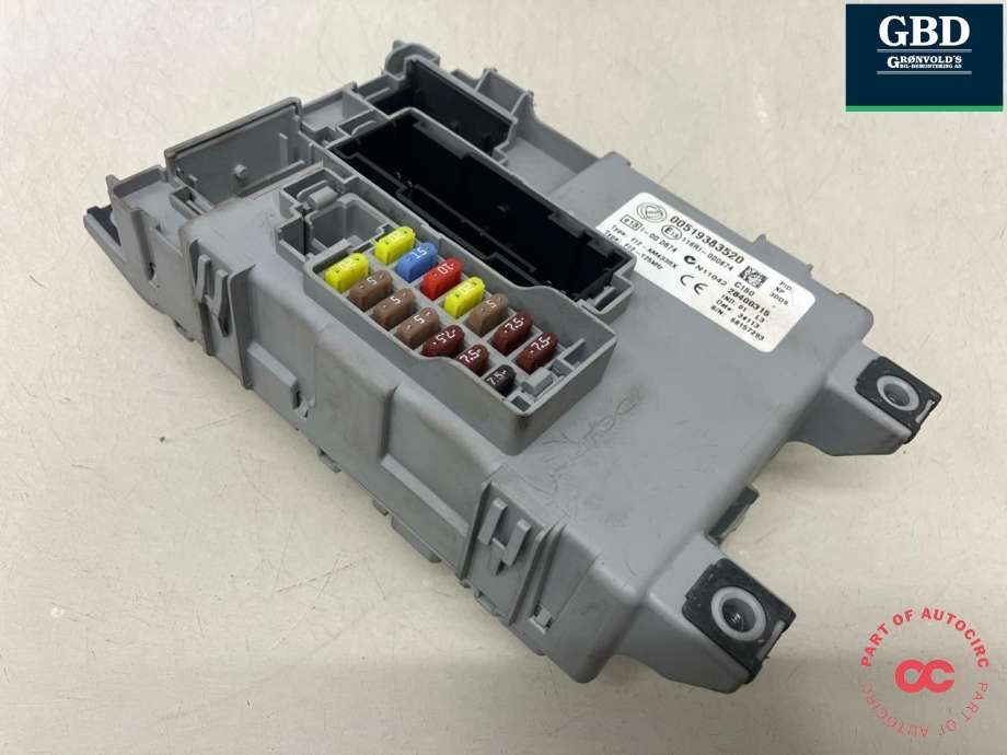 Styreenhet comfort (BCM) til Opel Combo D 2012-2018  (95599717|95516382|28400315| 00519383520)