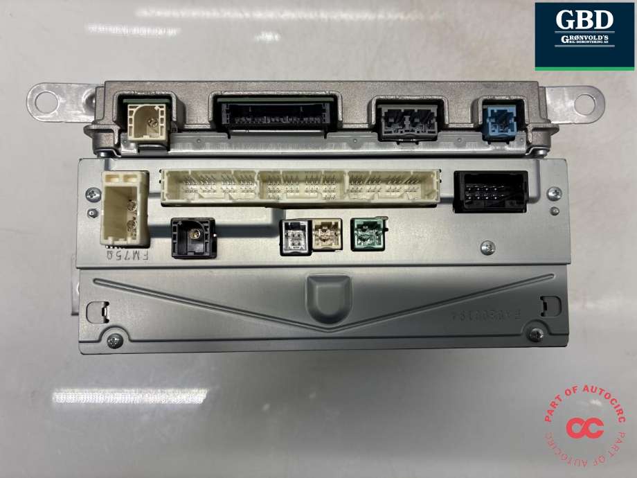 Bilstereo navigasjon til Toyota Prius 2016-2023 (Type IV) (combi) (combi) (8614047490|86140-47490|)