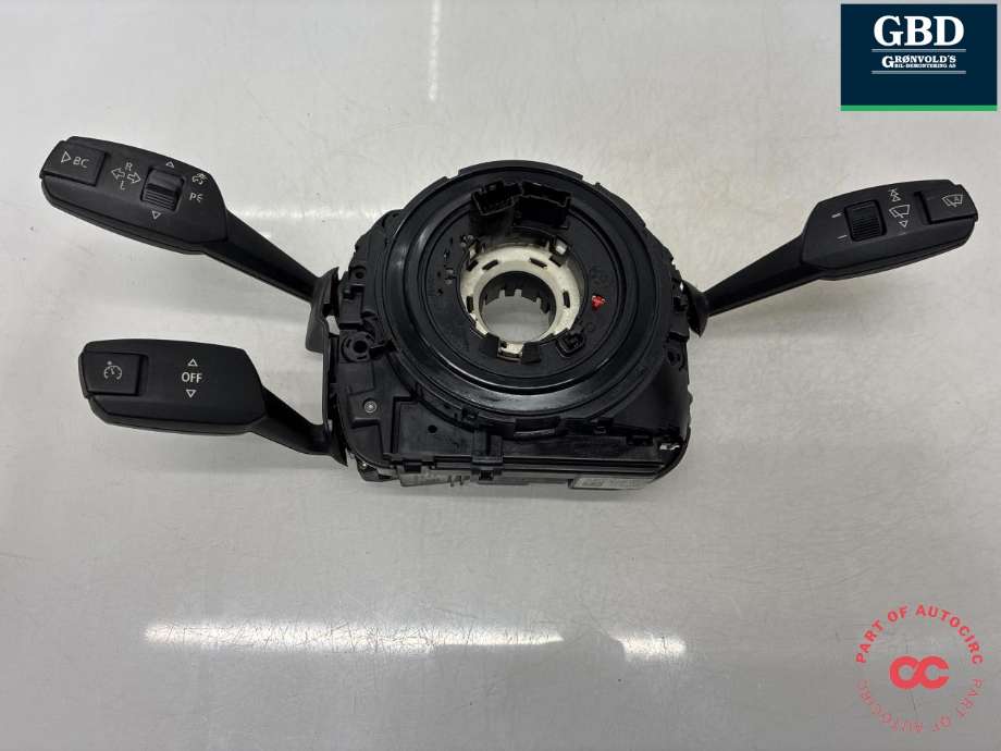 Bryter combi til BMW 3-Serie 2005-2011 (E90/E91/E92/E93) (E90/E91/E92/E93) (61 31 9 164 416|01418348-01|)