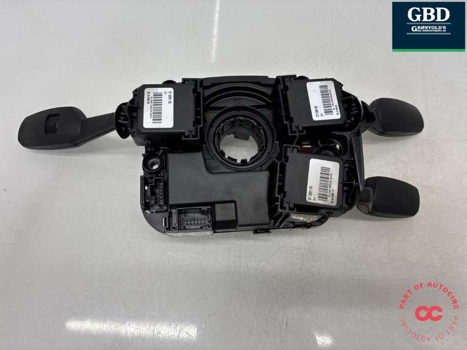 Bryter combi til BMW 3-Serie 2005-2011 (E90/E91/E92/E93) (E90/E91/E92/E93) (61 31 9 164 416|01418348-01|)