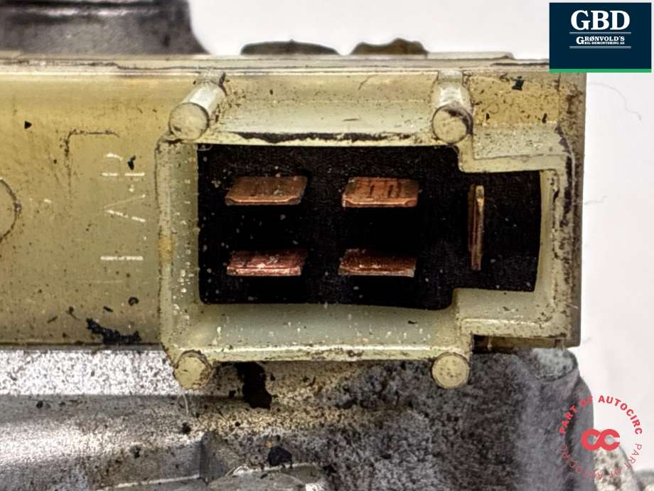 Viskermotor frontrute til Land Rover Defender 1987-2006 (RTC3867|1H1Z17504BA|75664J)