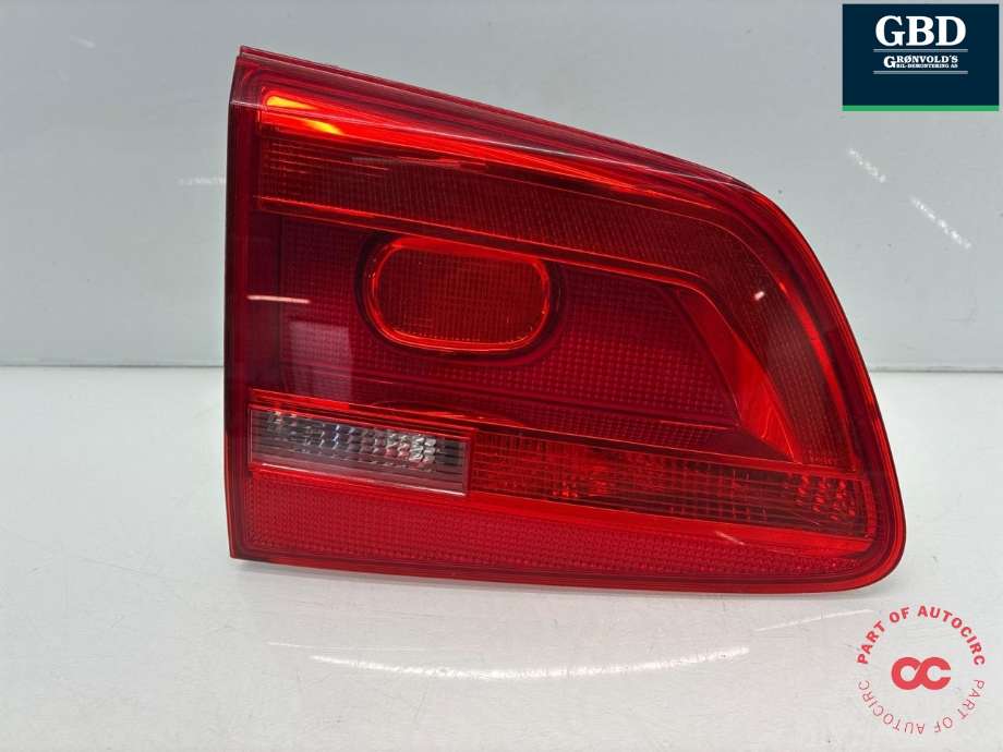 Baklykt venstre indre til VW Touran, 2010-2015 (Type I, Fase 3)  (1T0 945 093)