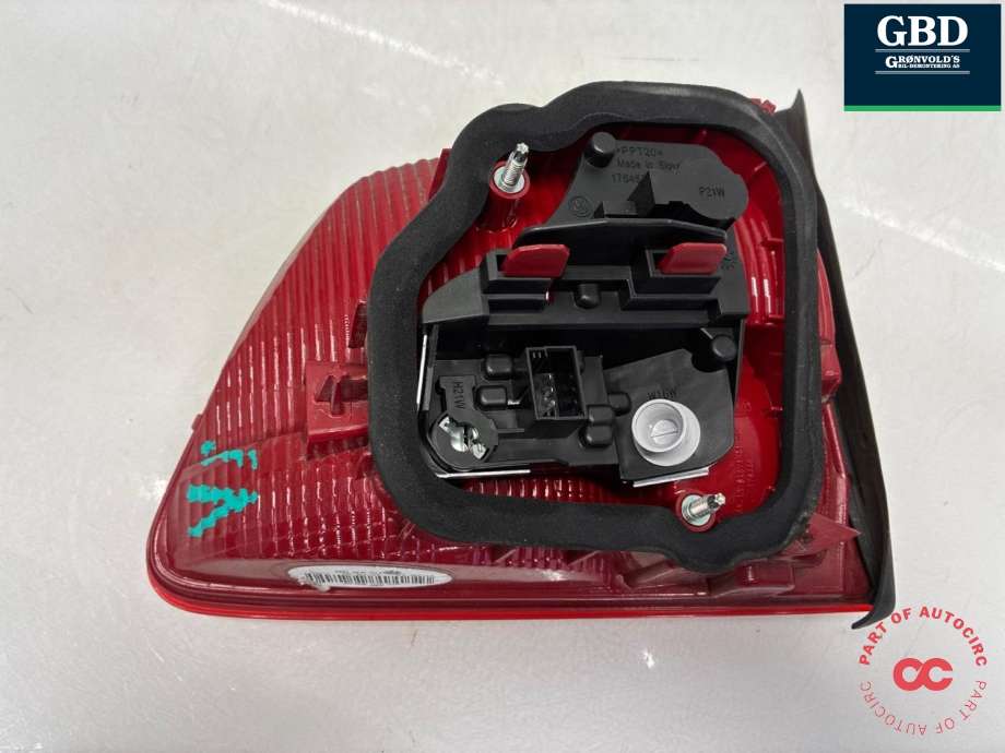 Baklykt venstre indre til VW Touran 2010-2015 (Type I, Fase 3)  (1T0 945 093|)