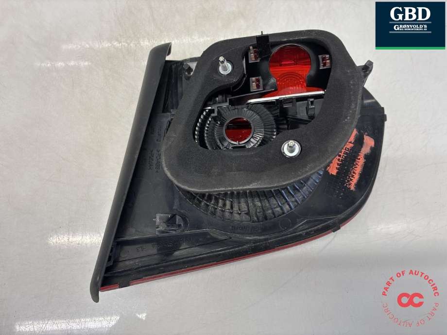 Baklykt venstre indre til VW Golf VI 2008-2012  (5K0 945 093 AA|)
