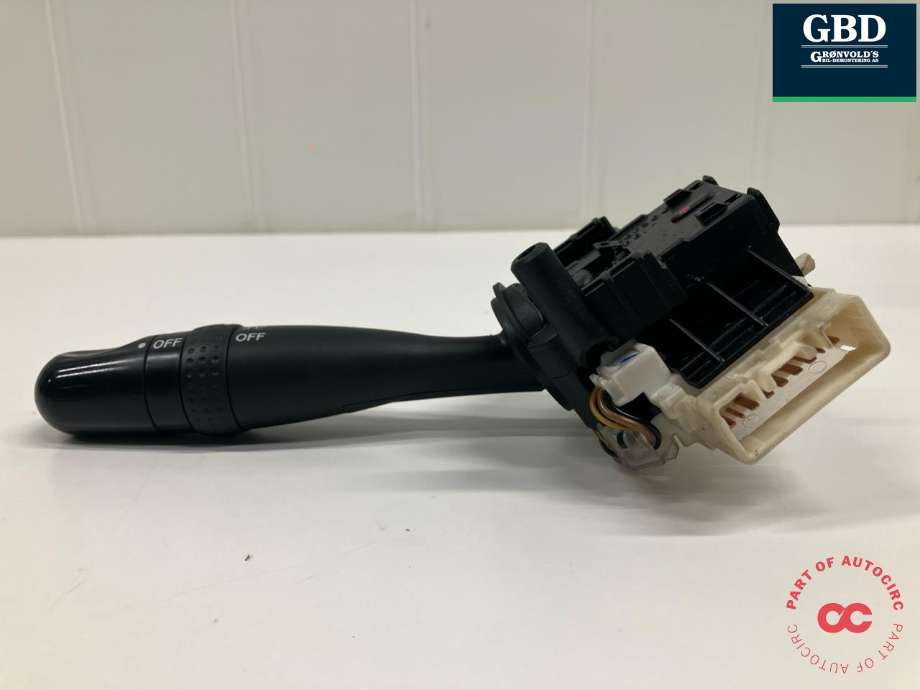 Bryter lys til Toyota Corolla 2002-2007 (8414002190|)