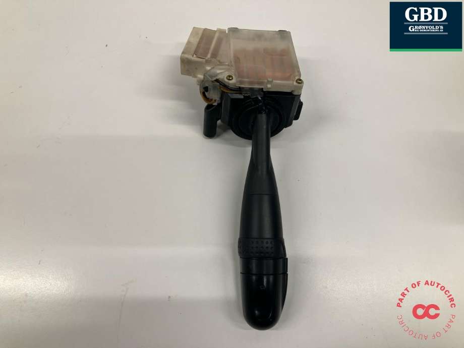 Bryter lys til Toyota Corolla 2002-2007 (8414002190|)