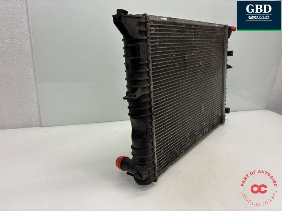 Radiator (manuell gir) til Land Rover Defender 1987-2006 (PDK000100|XH1Z8005DA|PCC107480| 1H1Z8005TA)