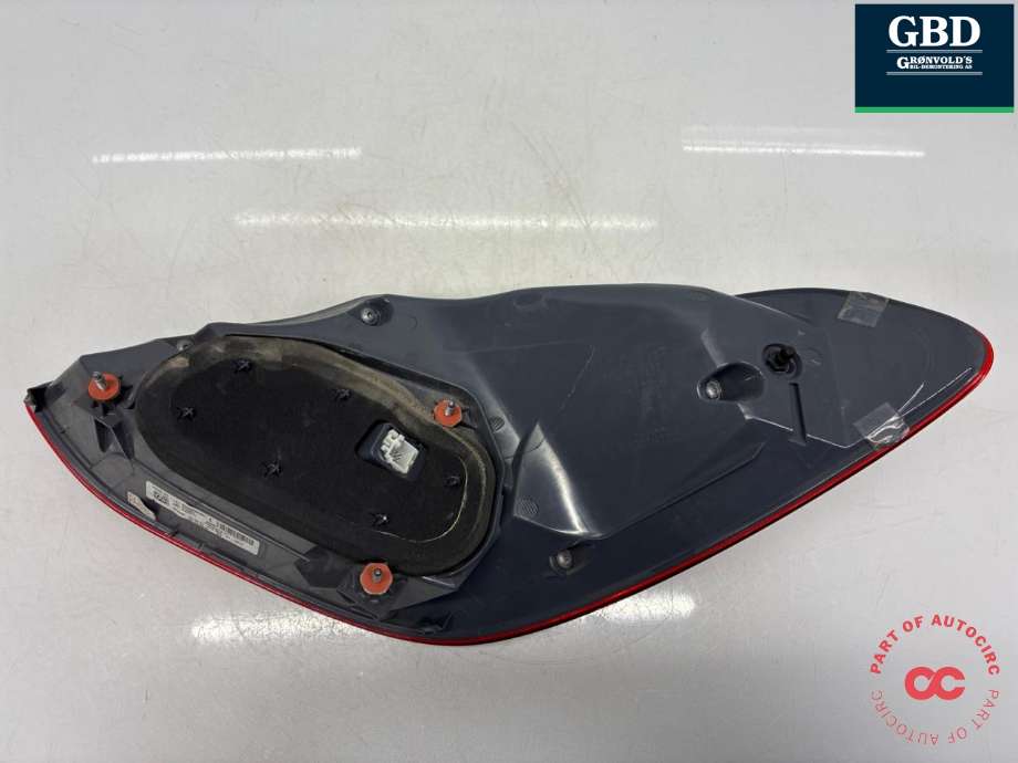 Baklykt venstre til Mercedes C-Klasse 2014-2018 (Fase 1) (W205) (W205) (A 205 906 03 57|)