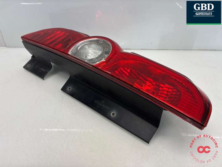Baklykt venstre til Opel Combo D 2012-2018  (95513787|00519248460|)