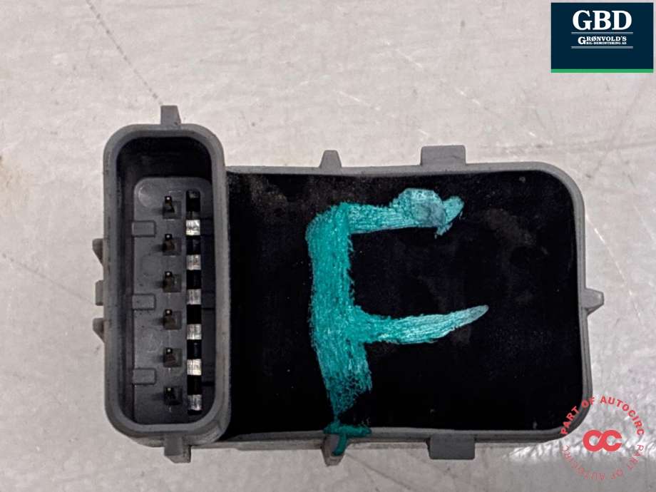 Parkeringssensor foran til Kia Soul 2014-2019 (Type II)  (95720E 4000IM|95720-E4000|)