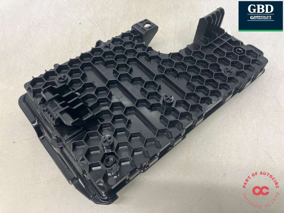 Styreenhet comfort (BCM) til Tesla Model Y 2021-2024 (Type I)  (1497847-02-D|1657648-02-A|1497847-10-D)