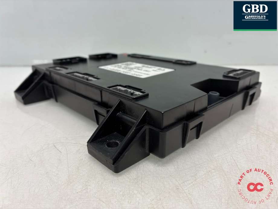 Styreenhet comfort (BCM) til Tesla Model S 2016-2021 (Fase 2)  (1010907-00-G|1010907-00-D|)
