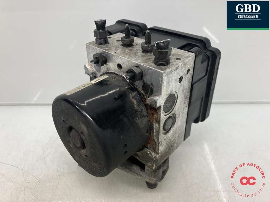 ABS sentral til Mercedes C-Klasse 2007-2011 (Fase 1) (W204) (W204) (A 204 431 55 12|A 204 431 19 12|A 204 901 24 00)