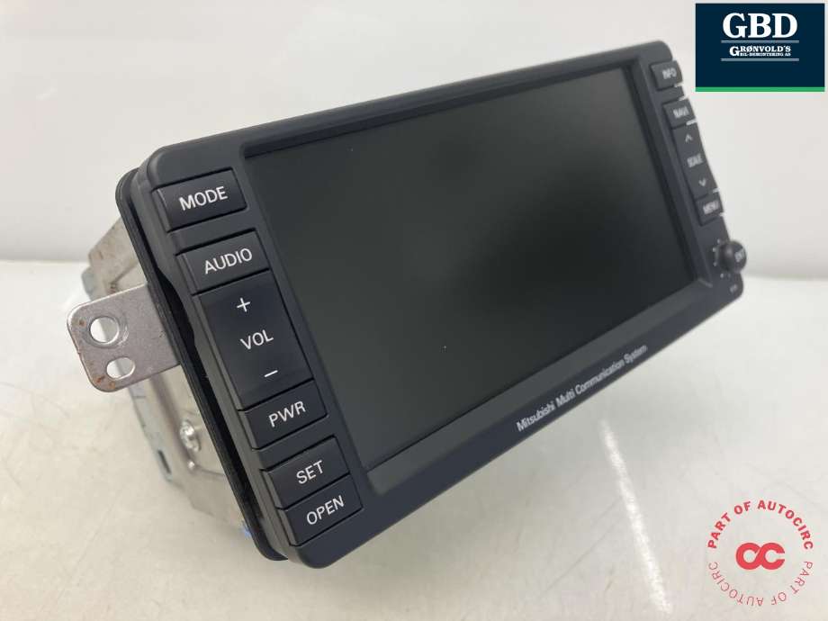 Bilstereo navigasjon til Mitsubishi Pajero 2007-2016 (Type IV, Fase 1)  (8750A070|)