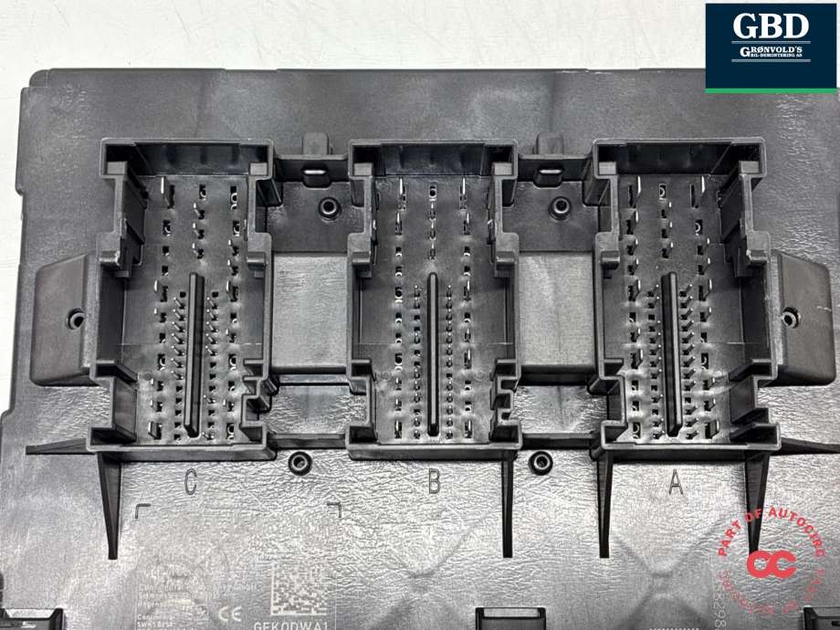 Styreenhet comfort (BCM) til VW Caddy 2015-2020 (Type III, Fase 3)  (5K0 937 087 AK|5K0 937 087 AK ZLP|5K0937085AD)