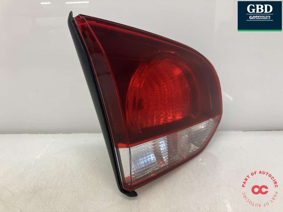 Baklykt venstre indre til VW Golf VI 2008-2012  (5K0 945 093 AA|009923-05|)