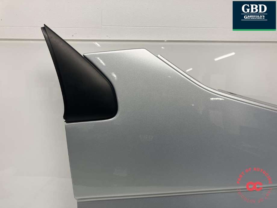 Skjerm høyre foran til VW Transporter / Caravelle 2009-2015 (Fase 2) (T5) (T5) (7H0 821 102 E|)